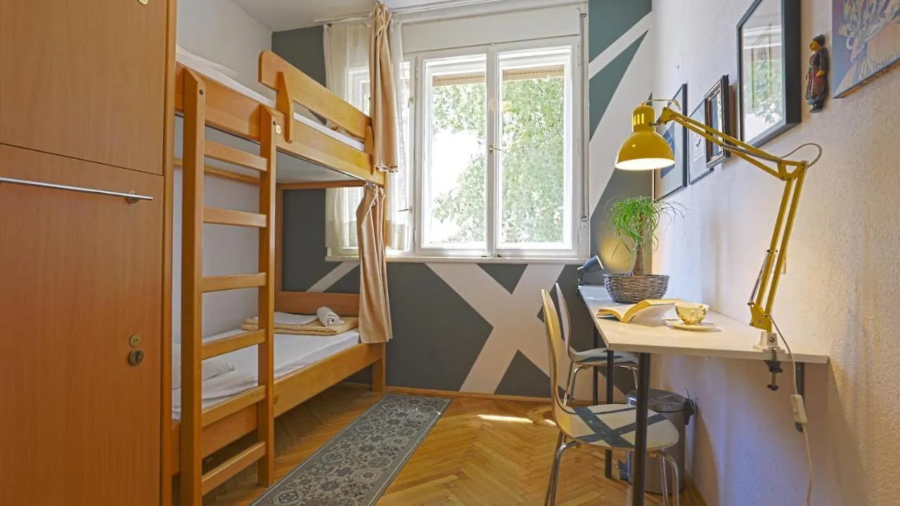 Tchaikovsky Hostel Split
